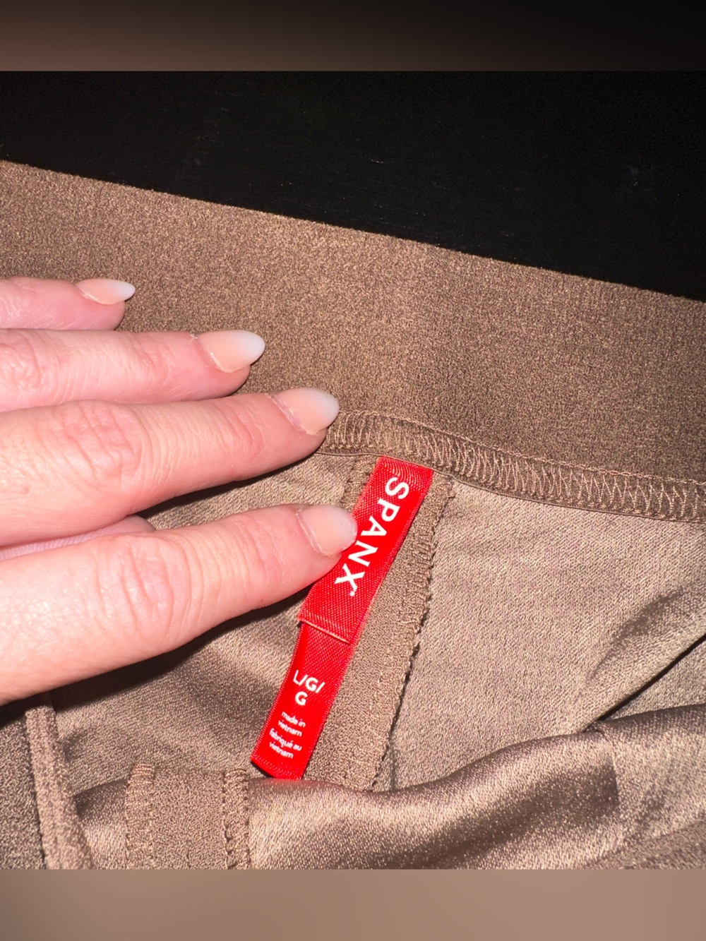 Spanx Size Large Pleated High-Waist Brown Women’s Shorts - Picture 8 of 10